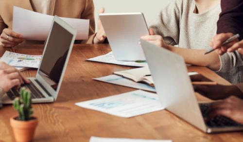 精选2024年最具创意公司名字 独特好听的品牌名字