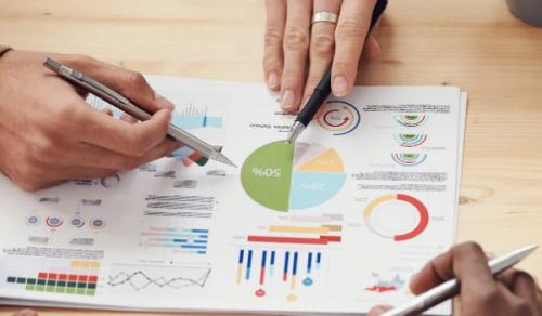 2024年热门公司命名指南 创意与寓意并存名字